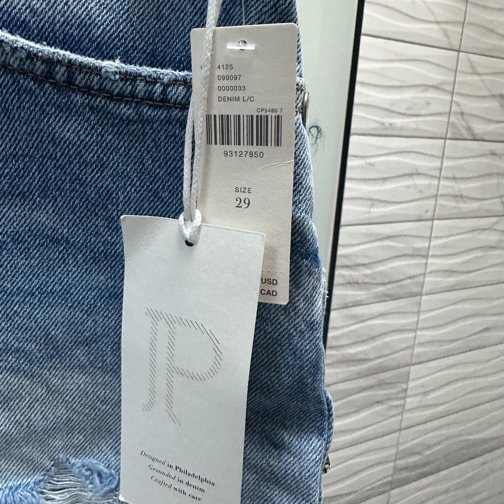 NWT Anthropologie Pilcro Distressed Embroidered Hem Denim Shorts Sz 27,28,29 - Picture 9 of 10